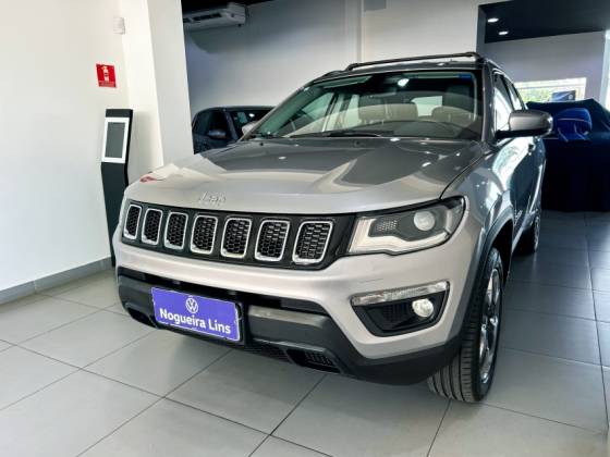 JEEP COMPASS 2.0 16V DIESEL LONGITUDE 4X4 AUTOMÁTICO JEEP COMPASS 2.0 16V DIESEL LONGITUDE 4X4 AUTOMÁTICO